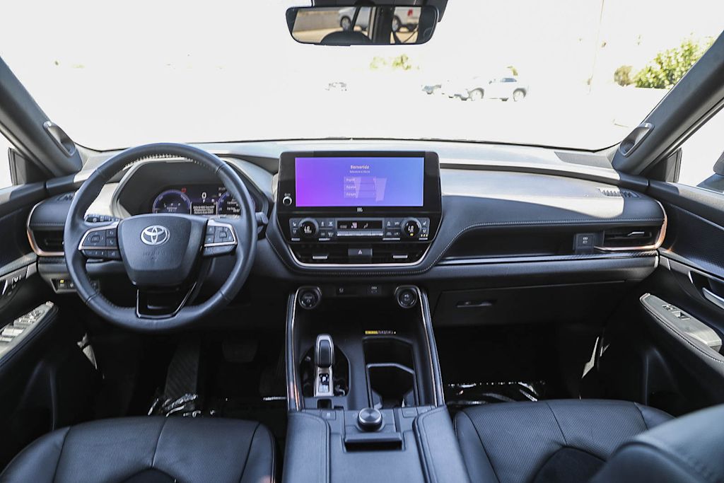 Thumbnail: 2025 Toyota Grand Highlander - 2