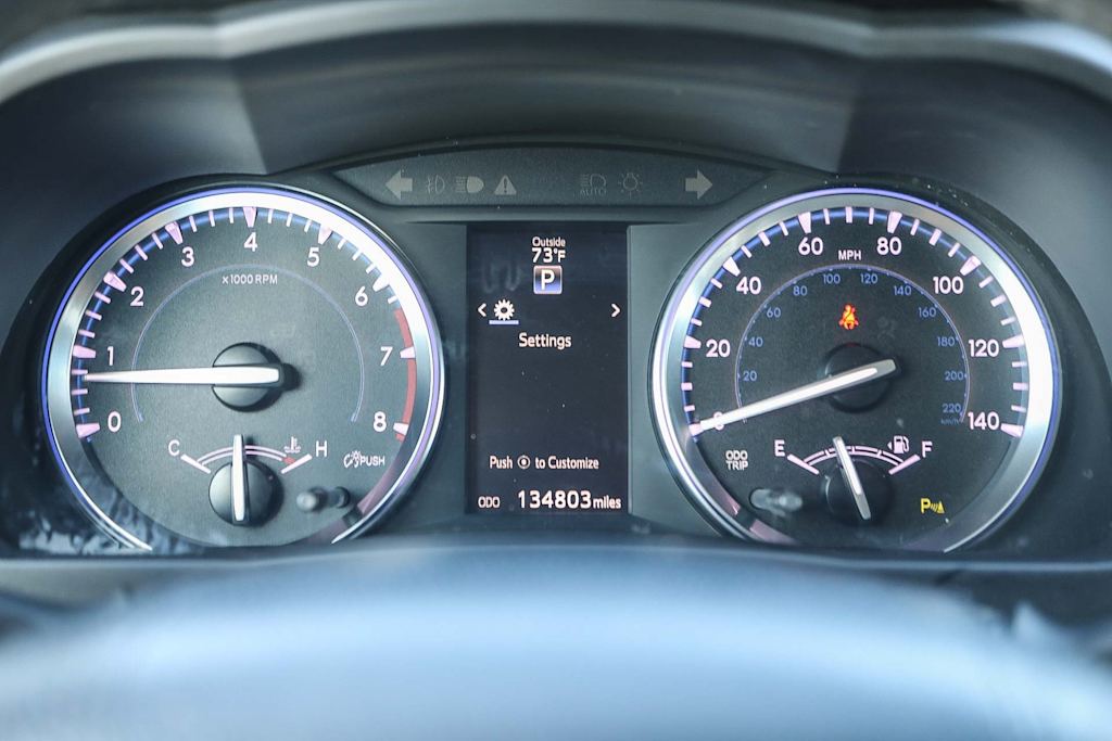 Thumbnail: 2016 Toyota Highlander - 15