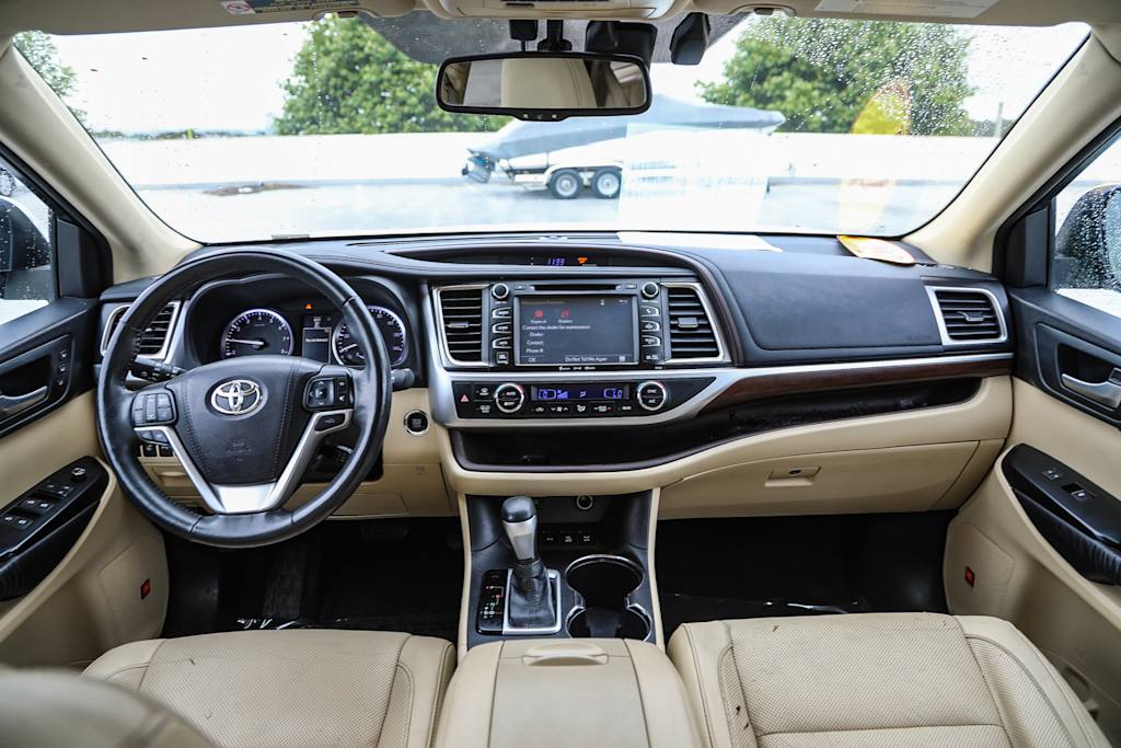 2016 Toyota Highlander Limited 2