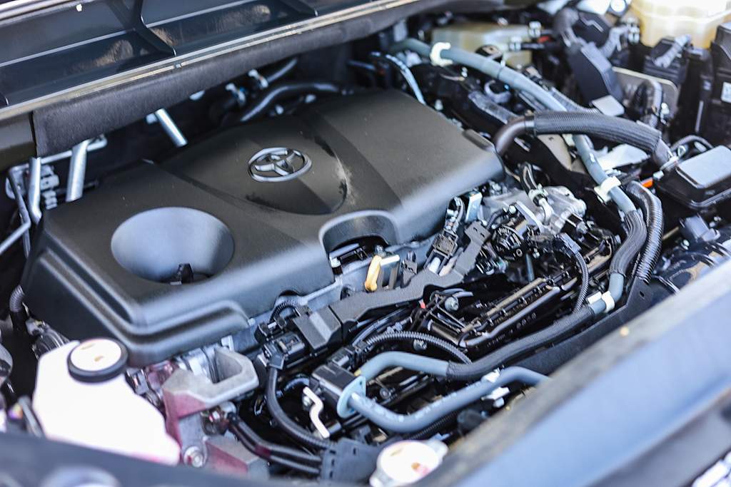 Thumbnail: 2022 Toyota Highlander - 7