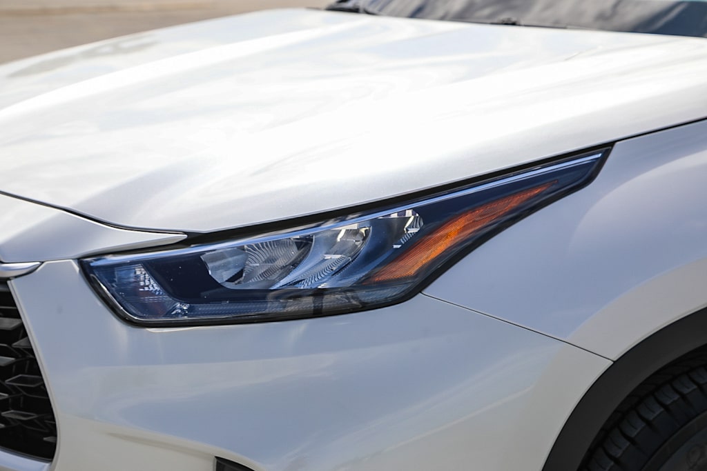 Thumbnail: 2020 Toyota Highlander - 18