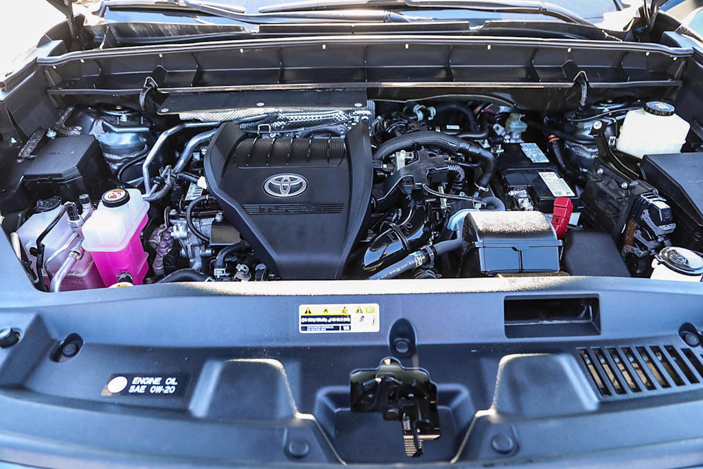 Thumbnail: 2023 Toyota Highlander - 7