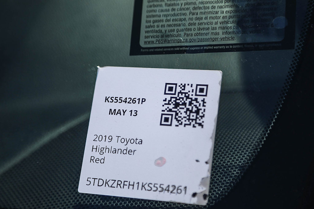 Thumbnail: 2019 Toyota Highlander - 16