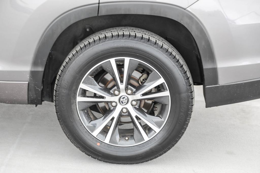 2018 Toyota Highlander Plus 20