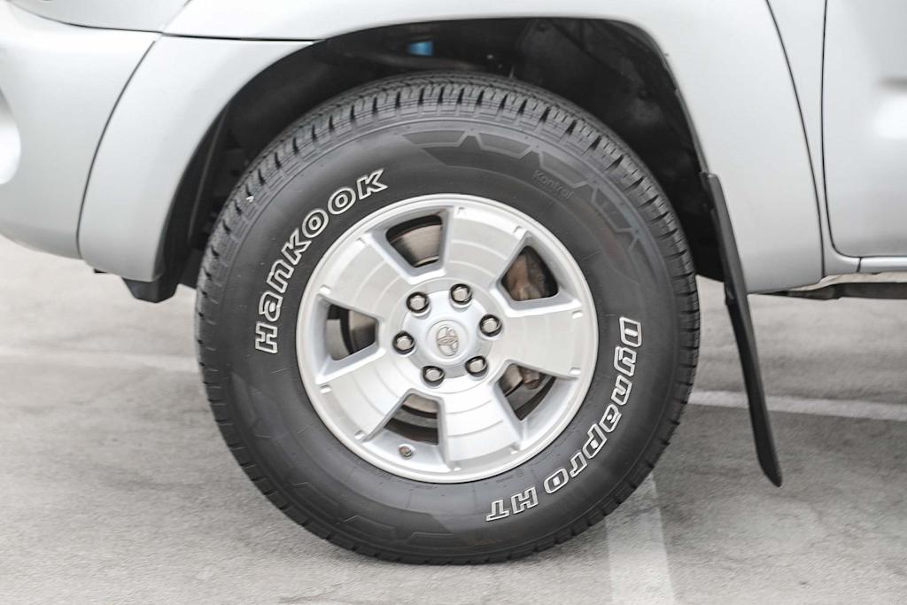 Thumbnail: 2009 Toyota Tacoma - 4