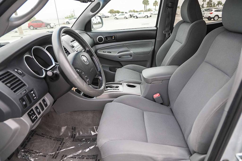 Thumbnail: 2009 Toyota Tacoma - 8