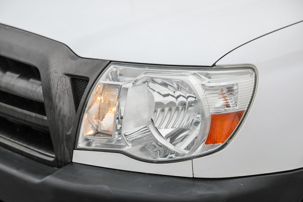 2009 Toyota Tacoma Base 18
