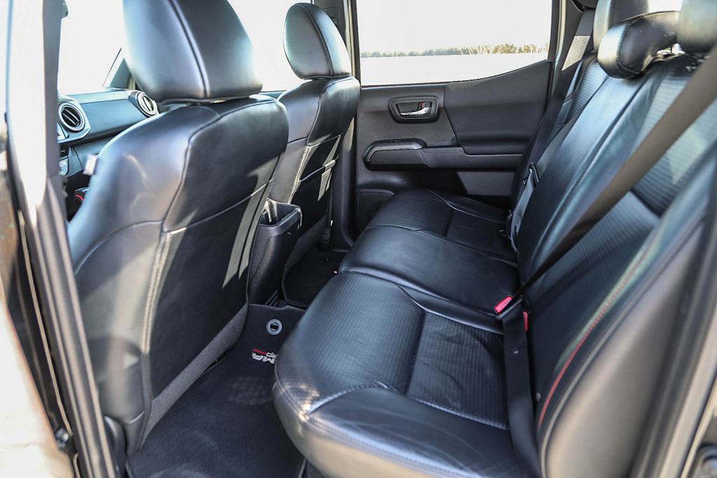 Thumbnail: 2019 Toyota Tacoma - 11