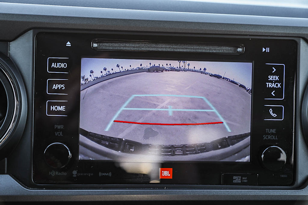 Thumbnail: 2019 Toyota Tacoma - 25