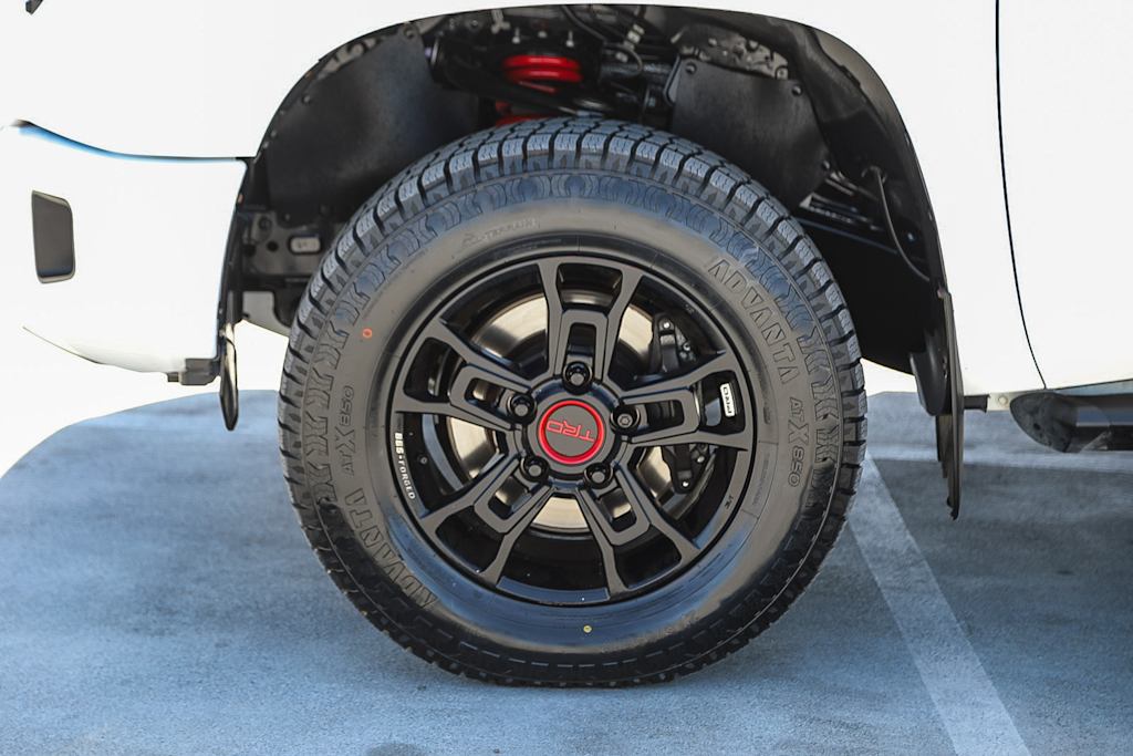 Thumbnail: 2021 Toyota Tundra - 6