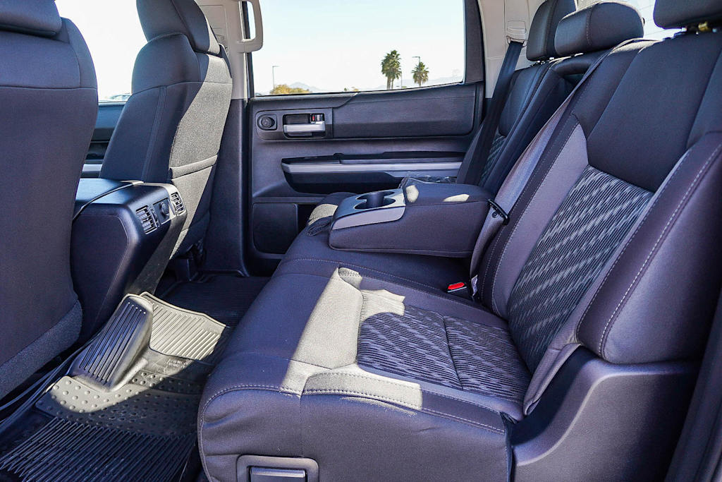 Thumbnail: 2021 Toyota Tundra - 12