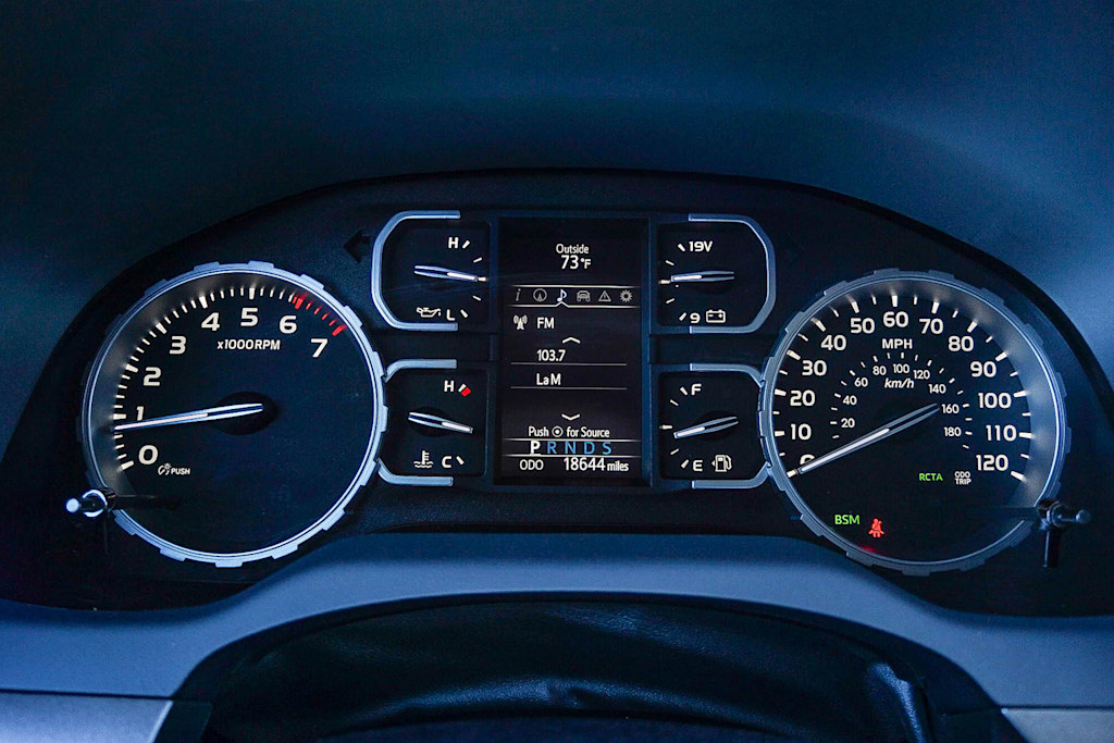 Thumbnail: 2021 Toyota Tundra - 16