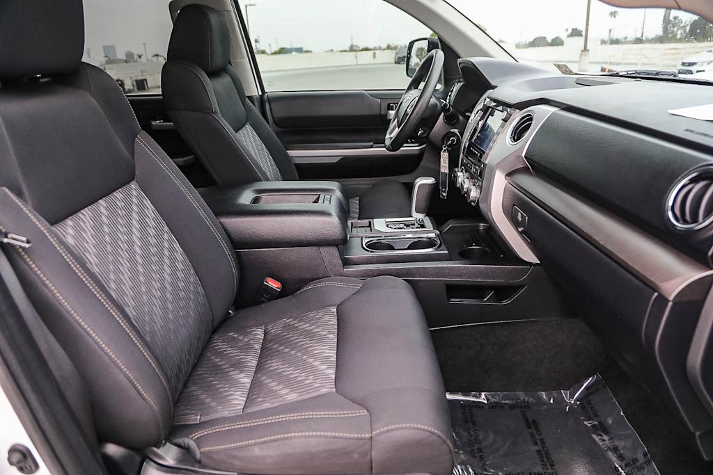 Thumbnail: 2021 Toyota Tundra - 8