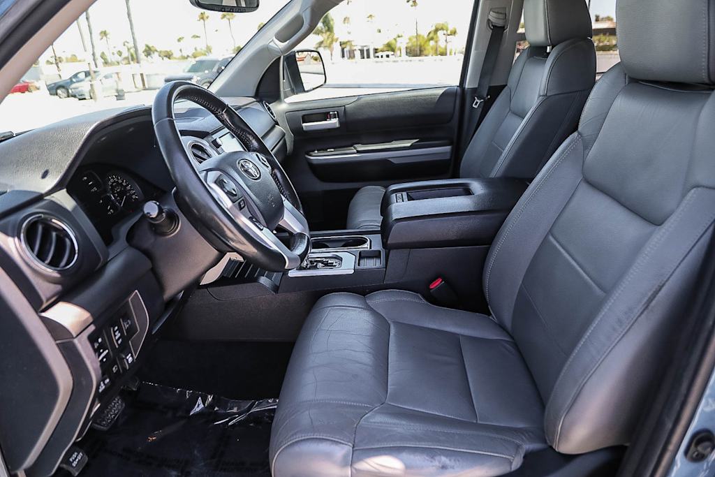 Thumbnail: 2020 Toyota Tundra - 10