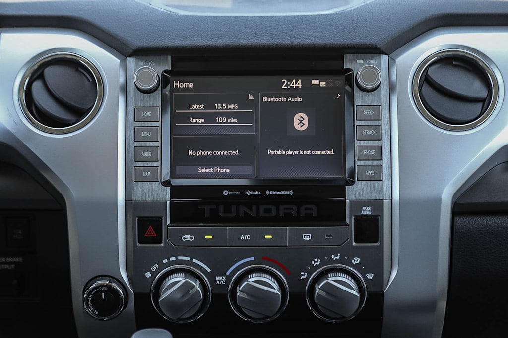 Thumbnail: 2020 Toyota Tundra - 13