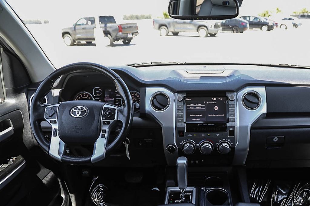 Thumbnail: 2020 Toyota Tundra - 8