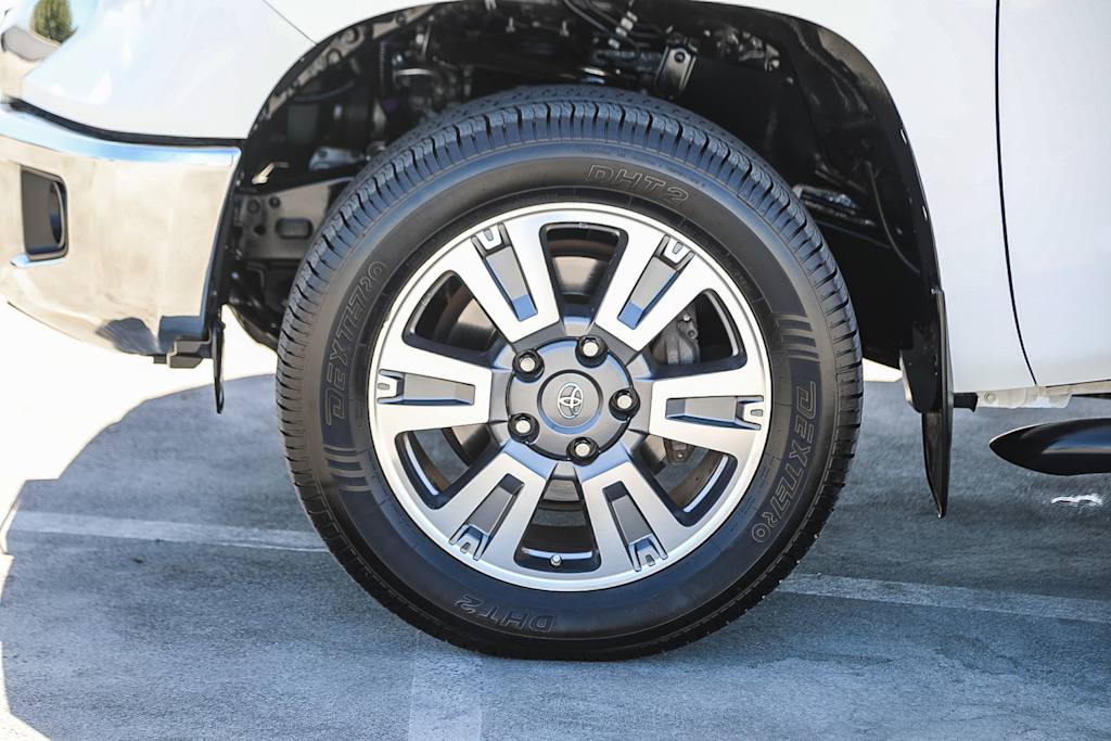 Thumbnail: 2017 Toyota Tundra - 6