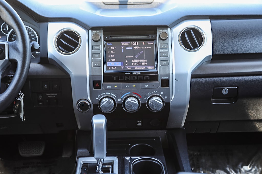 Thumbnail: 2017 Toyota Tundra - 12