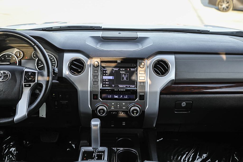 Thumbnail: 2017 Toyota Tundra - 8