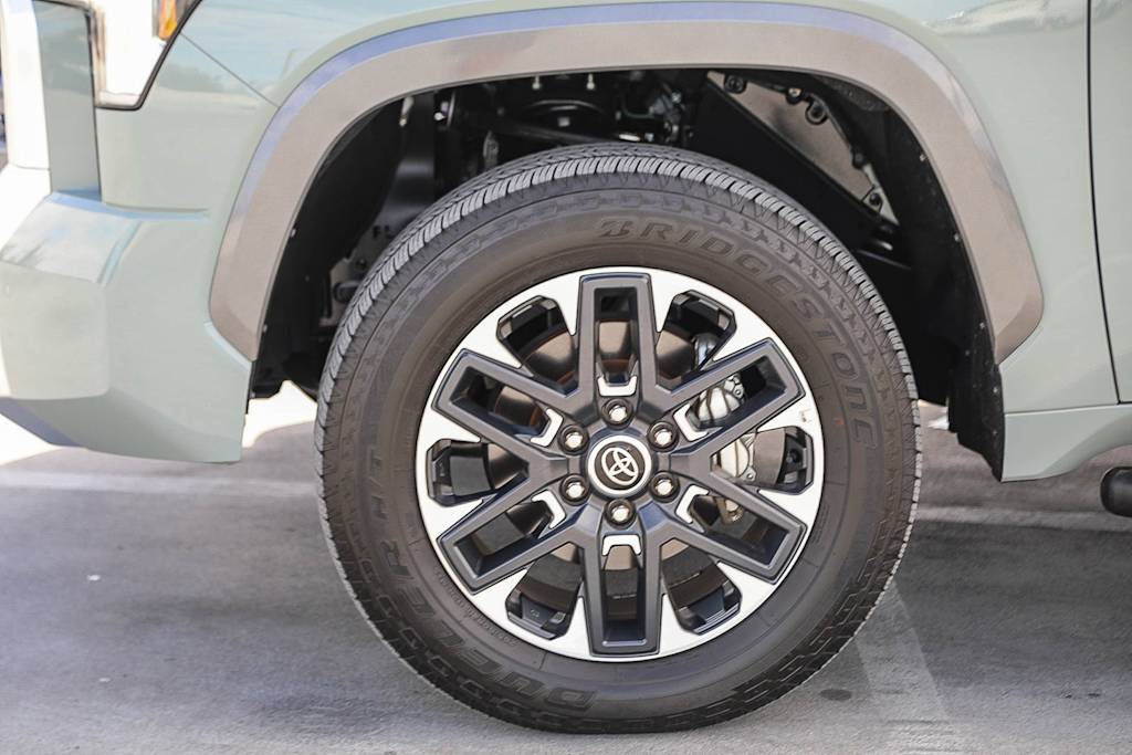 Thumbnail: 2024 Toyota Tundra - 6