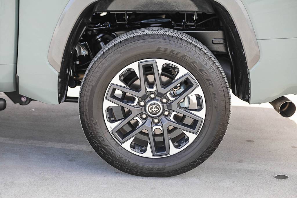Thumbnail: 2024 Toyota Tundra - 20