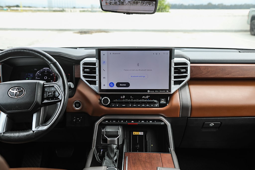 Thumbnail: 2022 Toyota Tundra - 8