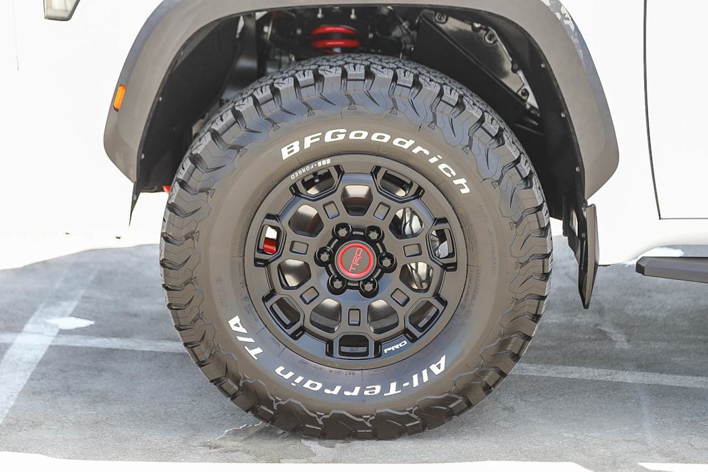 Thumbnail: 2022 Toyota Tundra - 7