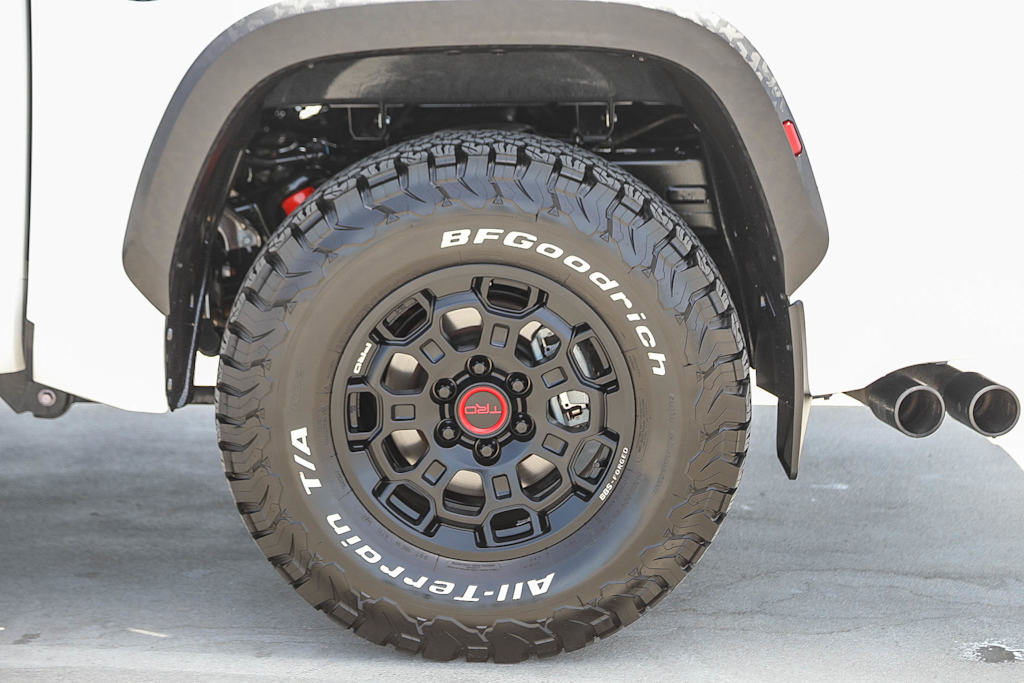 Thumbnail: 2022 Toyota Tundra - 22