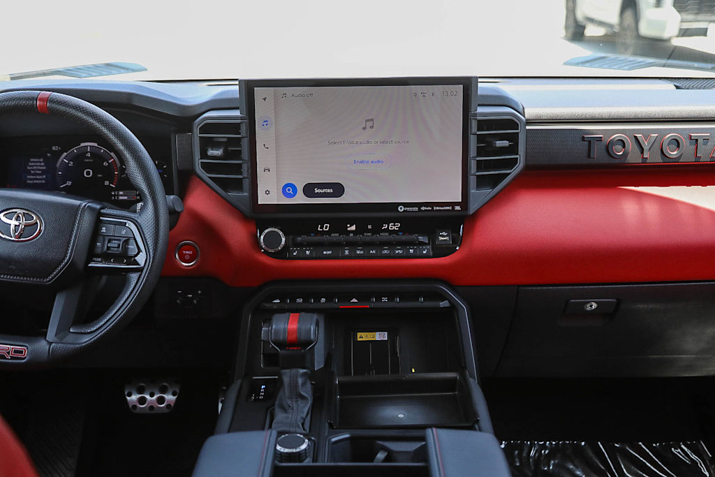 Thumbnail: 2022 Toyota Tundra - 9