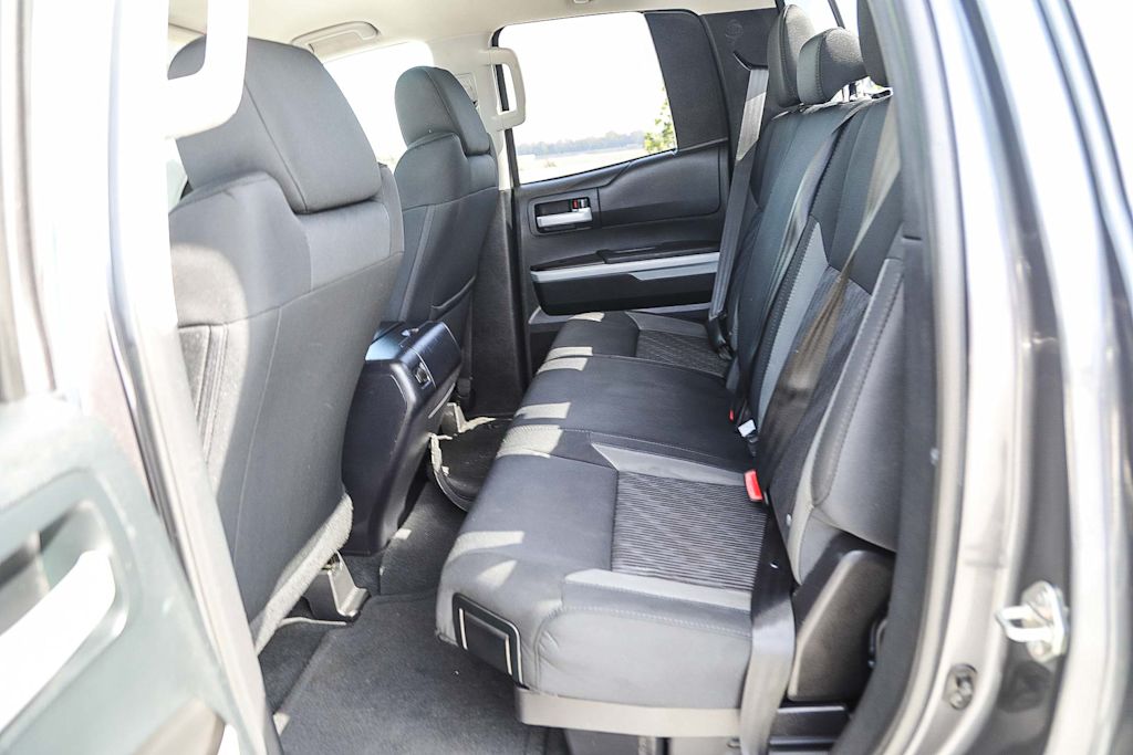 Thumbnail: 2017 Toyota Tundra - 11