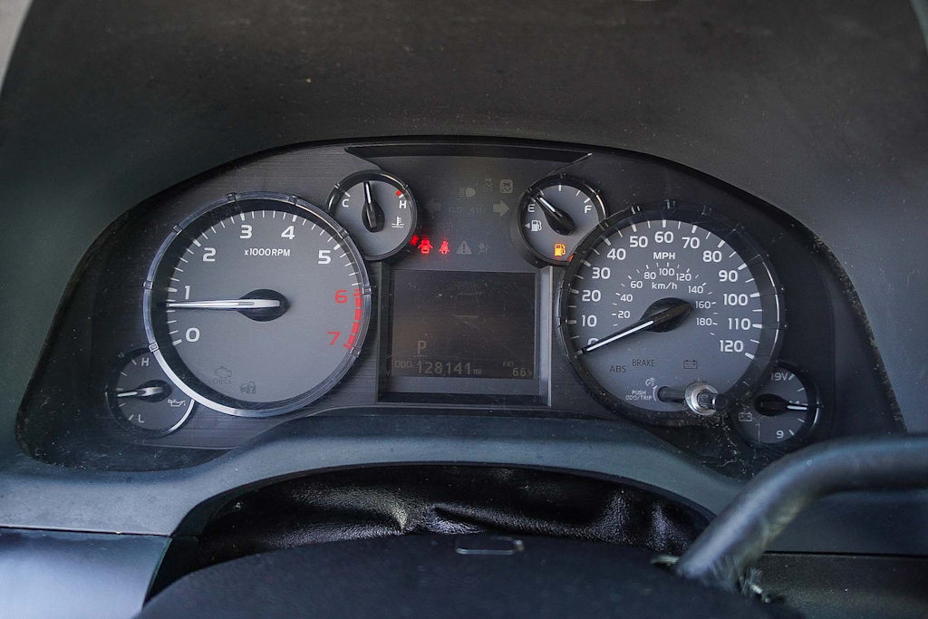 Thumbnail: 2016 Toyota Tundra - 14