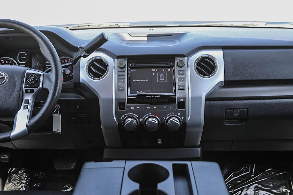 Thumbnail: 2018 Toyota Tundra - 8