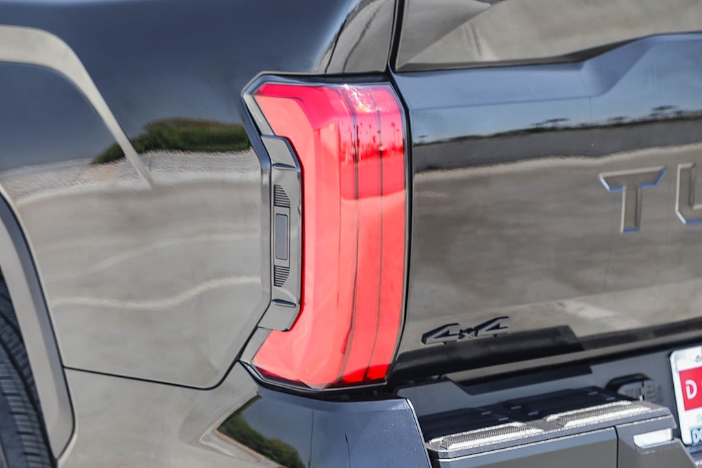 Thumbnail: 2026 Toyota Tundra - 18