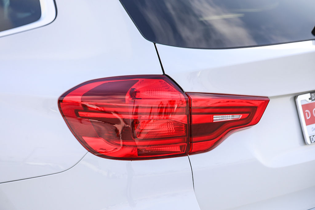 Thumbnail: 2018 BMW X3 - 21