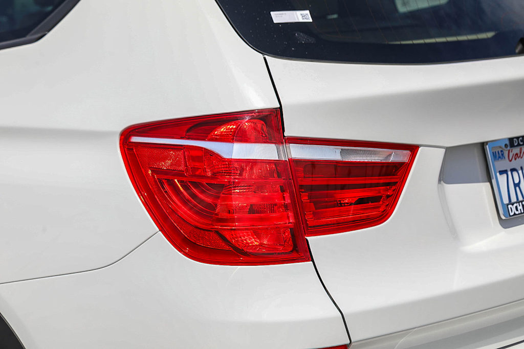 Thumbnail: 2016 BMW X3 - 20