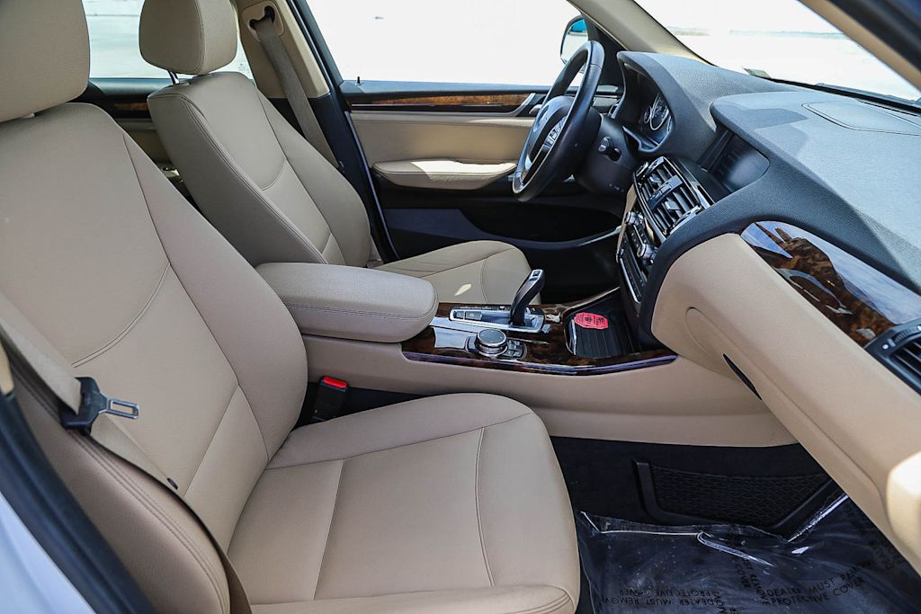 Thumbnail: 2016 BMW X3 - 9