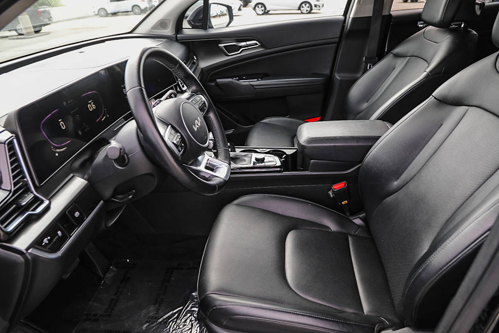 Thumbnail: 2023 Kia Sportage - 10