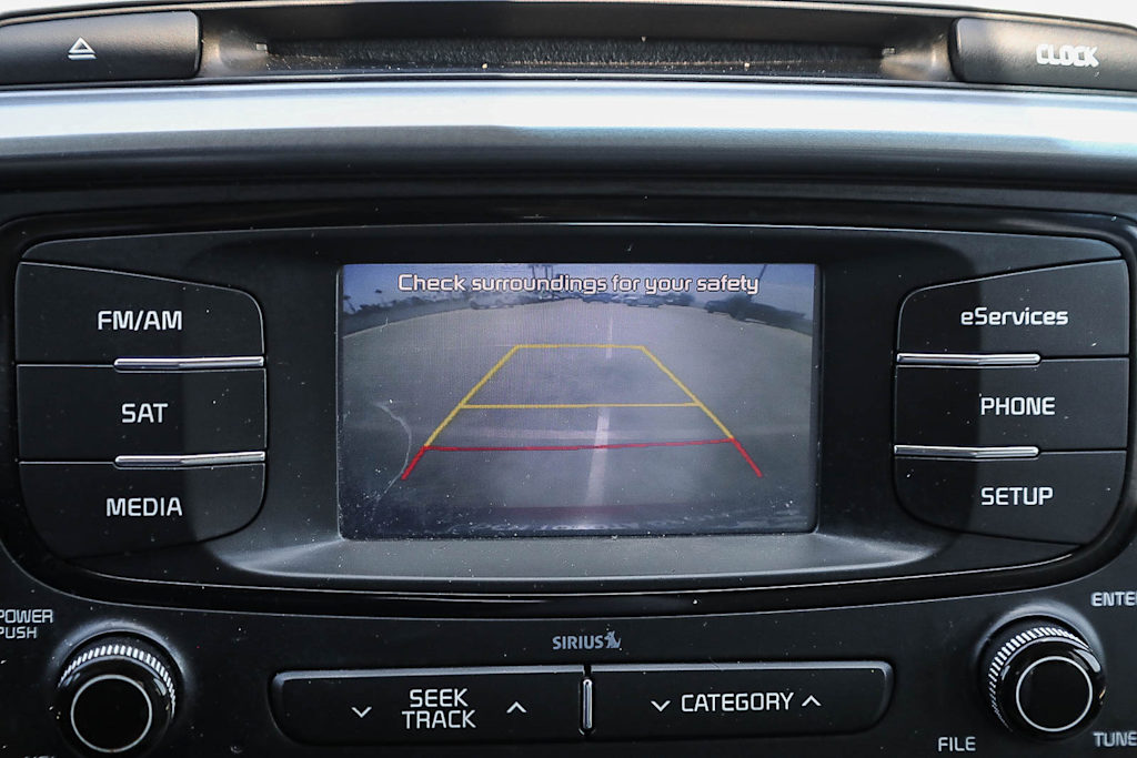 Thumbnail: 2016 Kia Sorento - 24