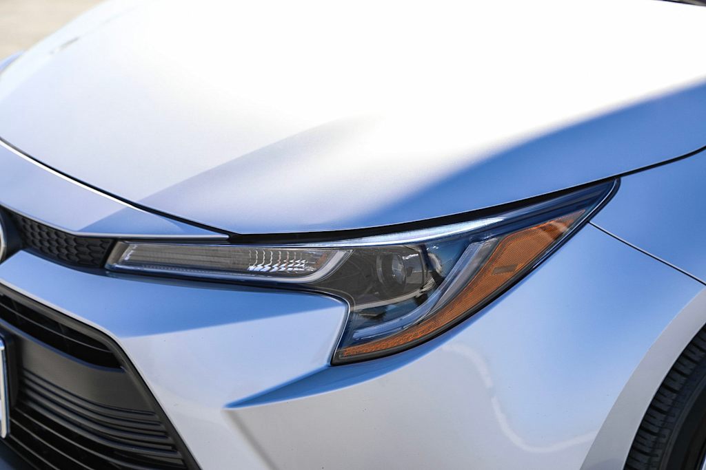 2023 Toyota Corolla LE 19