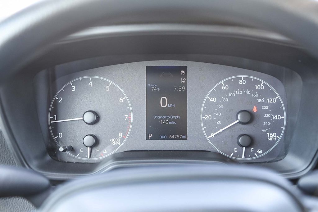 Thumbnail: 2023 Toyota Corolla - 15