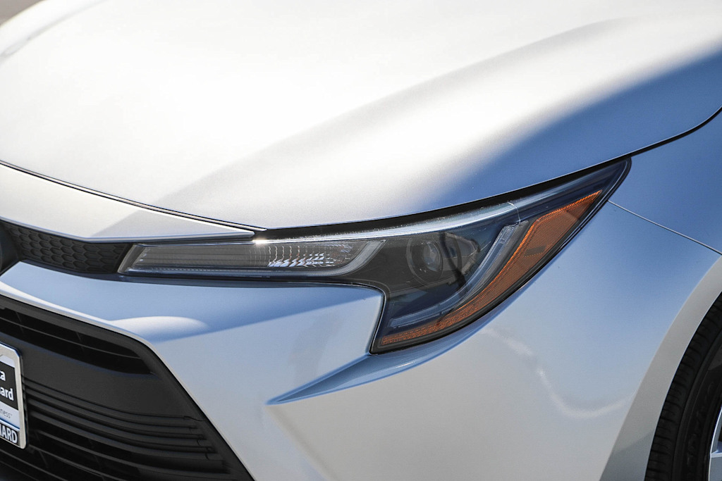 Thumbnail: 2023 Toyota Corolla - 19