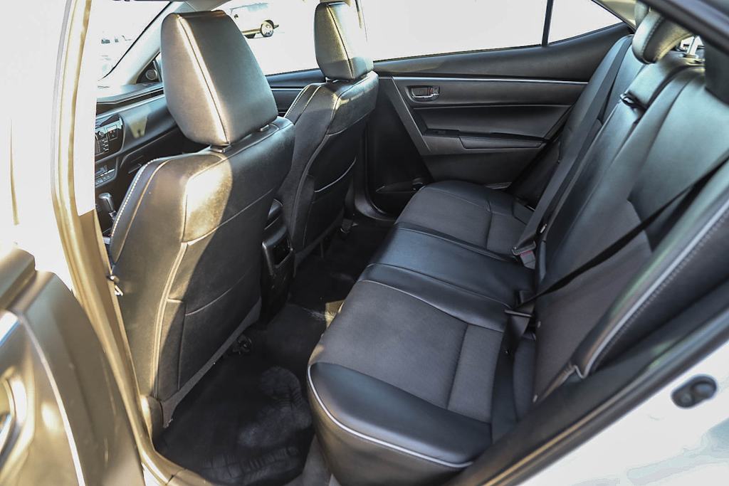 Thumbnail: 2015 Toyota Corolla - 11