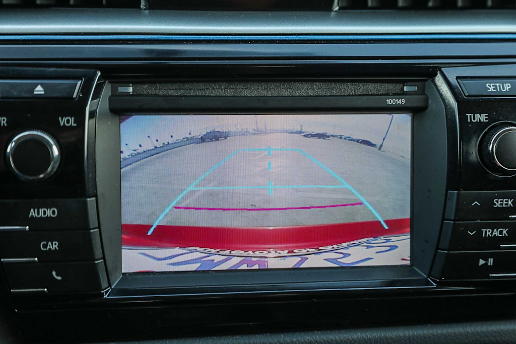 Thumbnail: 2015 Toyota Corolla - 24