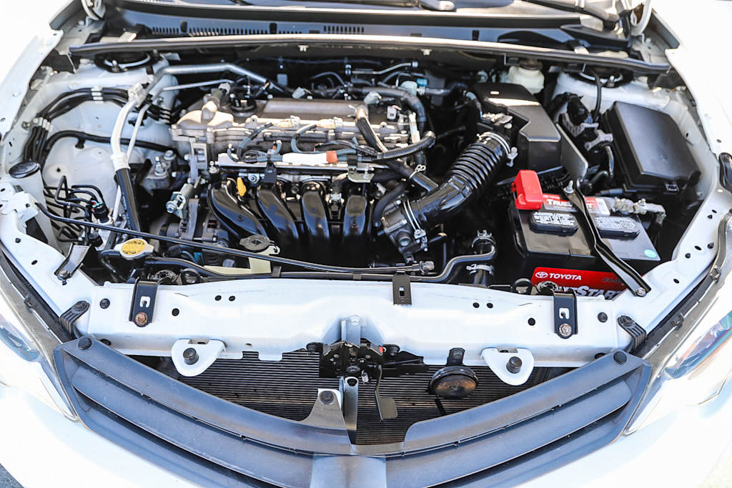 Thumbnail: 2015 Toyota Corolla - 7