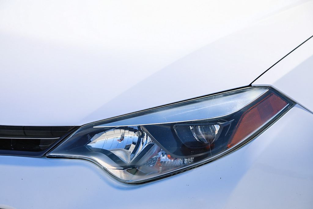 Thumbnail: 2015 Toyota Corolla - 20