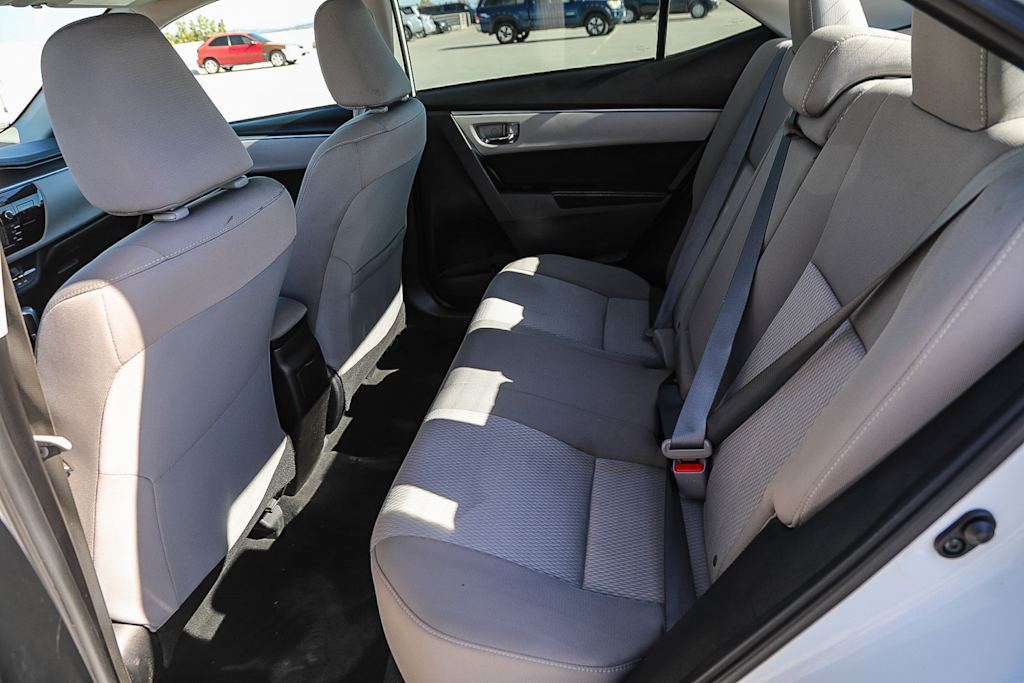 Thumbnail: 2015 Toyota Corolla - 11