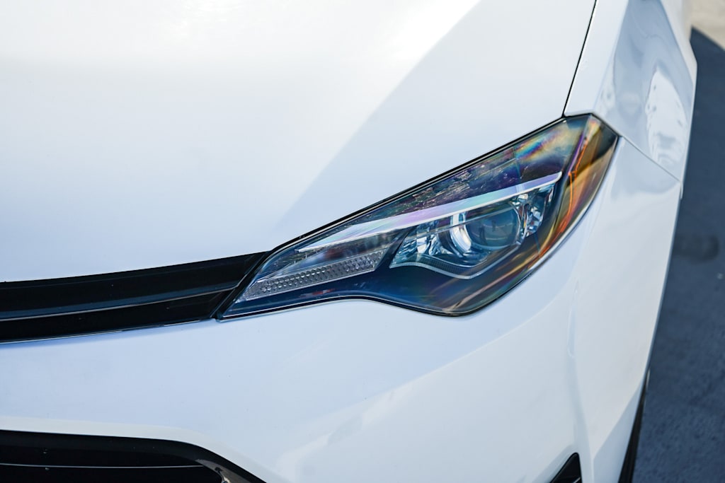 2018 Toyota Corolla LE 21