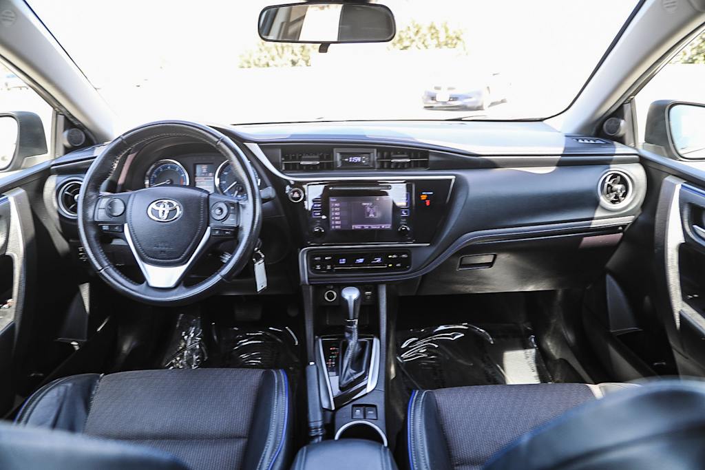 Thumbnail: 2018 Toyota Corolla - 2