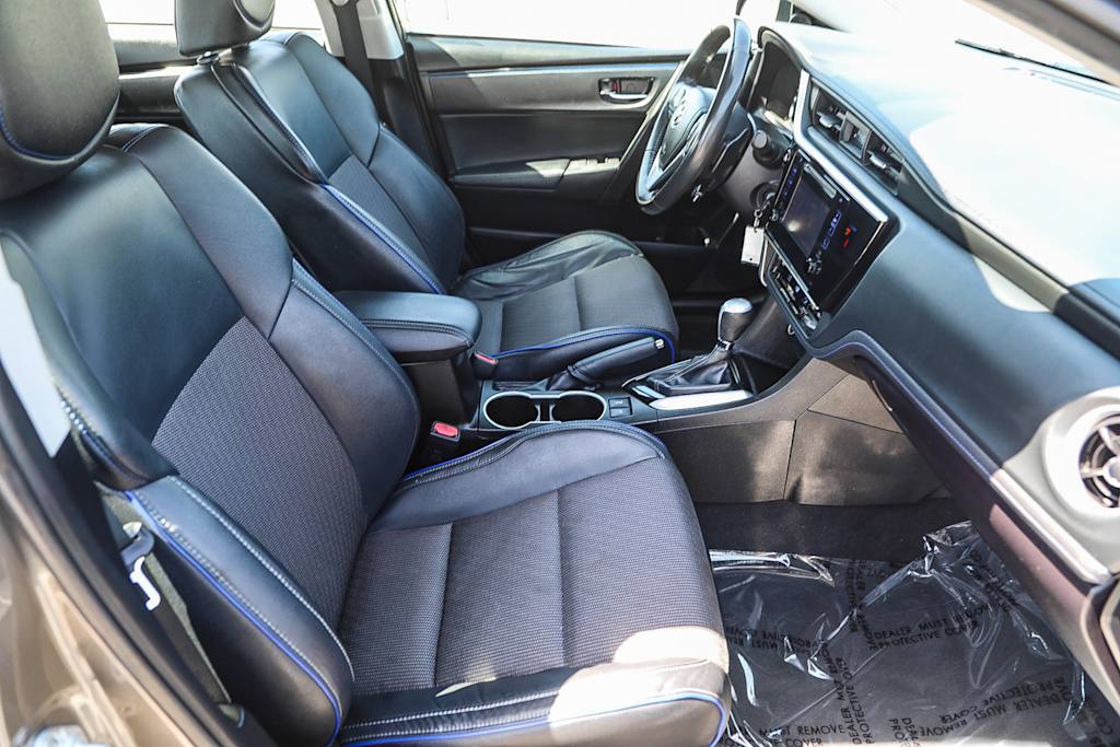 Thumbnail: 2018 Toyota Corolla - 9