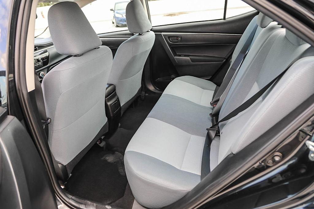 Thumbnail: 2015 Toyota Corolla - 11